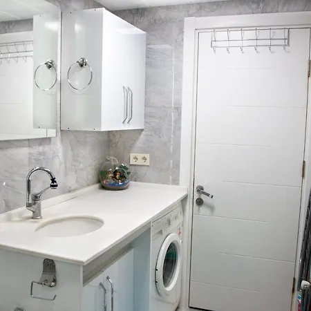 Lovely&comfy Flat Near Sea In Karsiyaka Daire
